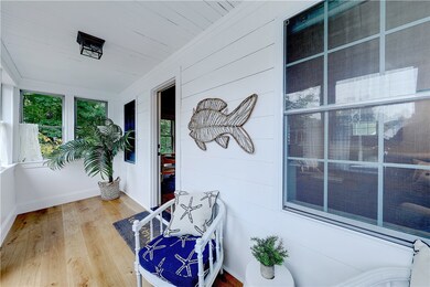 87 Hamilton Ave, Barrington, RI 02806 - photo 4