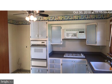 4949 Grant Dr, Brookhaven, PA 19015 - photo 5