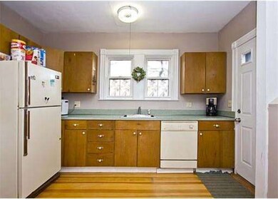 19 Cohasset St, Roslindale, MA 02131 - photo 7