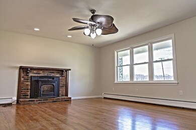 3 Cronin Hill Rd, Hatfield, MA 01038 - photo 5