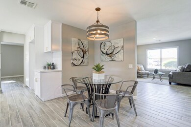 9607 W Calico Dr, Sun City, AZ 85373 - photo 5