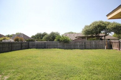 2507 Leslie St, Edinburg, TX 78539 - photo 4