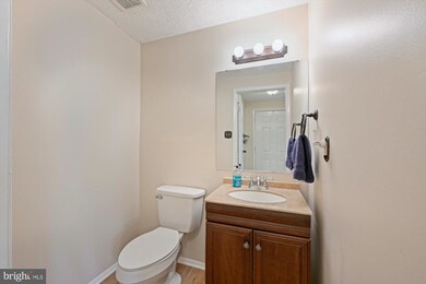 4931 Berryhill Cir, Perry Hall, MD 21128 - photo 6