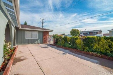 Front Private Courtyard 