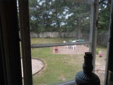 274 Colonial Rd, Lawrence, MA 01843 - photo 5