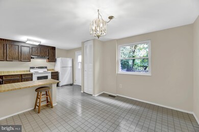 43 Bon Oak Ct, Reisterstown, MD 21136 - photo 6