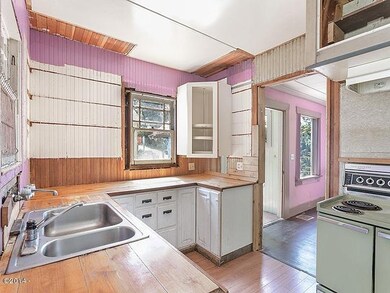 431-449702-Kitchen
