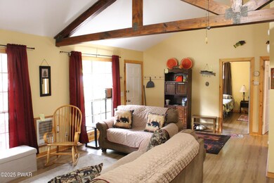 127 Karl Hope Blvd, Lackawaxen, PA 18435 - photo 4