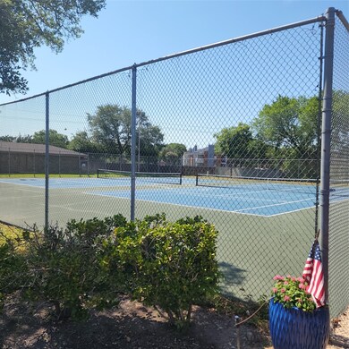 83 Morrow Dr, Bedford, TX 76021 - photo 6