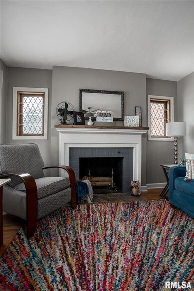 724 27th Ave, Moline, IL 61265 - photo 3