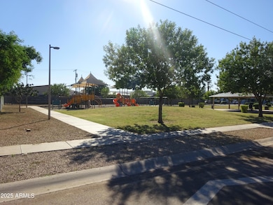 2821 E Adams St, Phoenix, AZ 85034 - photo 6