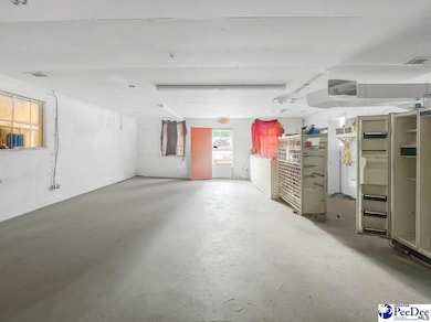 Virtually decluttered