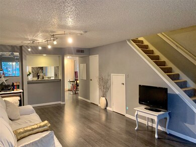 260 El Dorado Blvd unit 204, Webster, TX 77598 - photo 4
