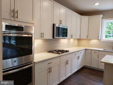 7505 Gum Spring Rd, Rosedale, MD 21237 - photo 3