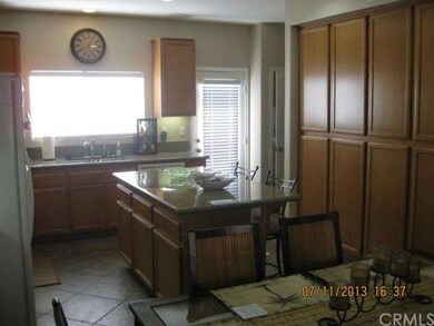 Kitchen with island