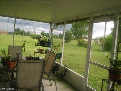 2122 NE 6th Place, Cape Coral, FL 33909 - photo 3