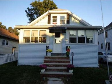 25 Bayview St, North Weymouth, MA 02191 - photo 2