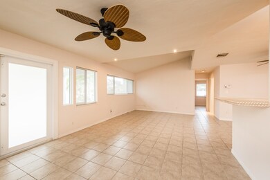 Bascom-120612th-4123