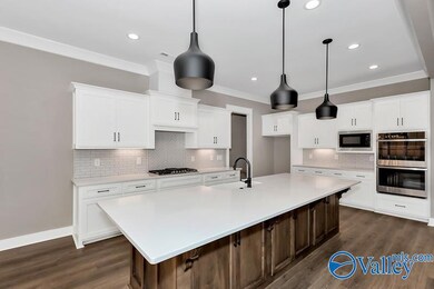 SIMILAR IMAGE OF HOME WITH THE SAME FLOORPLAN - SELECTIONS MAY VARY