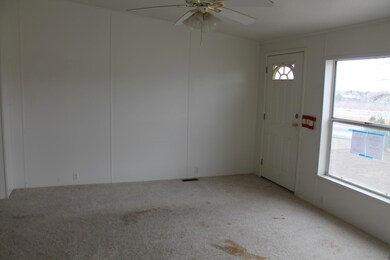 Living Room (2)