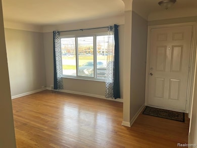 49633 Hayes Rd, Shelby Township, MI 48315 - photo 3