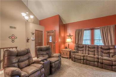 7714 Caenen St, Shawnee, KS 66216 - photo 5