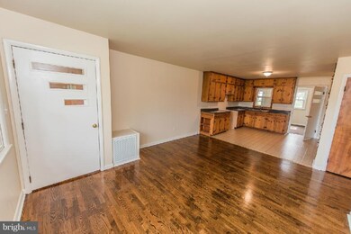 105 Rose Hill Ln, Toms Brook, VA 22660 - photo 4