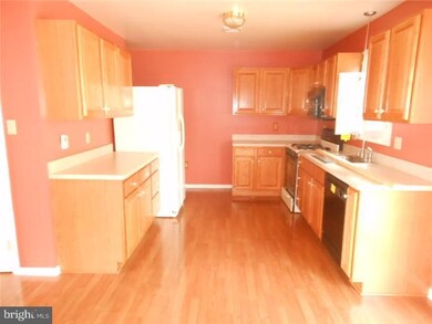 4202 12th Ave, Temple, PA 19560 - photo 4
