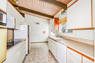 4412 W Mercer Way, Mercer Island, WA 98040 - photo 3