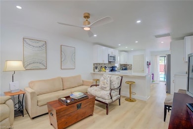 27650 Imperial Shores Blvd unit 652, Bonita Springs, FL 34134 - photo 3