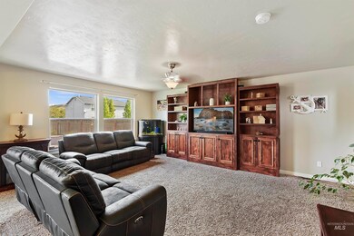 6634 E Gardenia Ln, Nampa, ID 83687 - photo 6