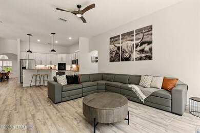 14_homeprimemedia-14