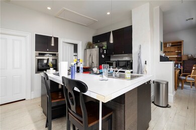 36 Chapin Ave unit 3, Providence, RI 02909 - photo 4