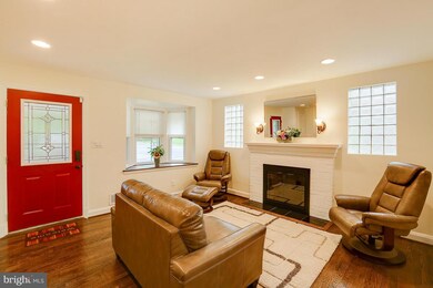 8443 Pleasant Plains Rd, Towson, MD 21286 - photo 5