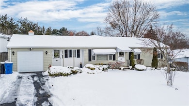 19 Leawood Dr, Cranston, RI 02920 - photo 2