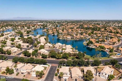 937 S Abalone Dr, Gilbert, AZ 85233 - photo 2