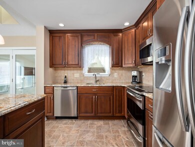 4506 Country View Dr, Doylestown, PA 18902 - photo 4