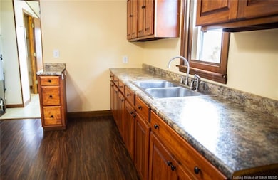 8091 E New Philadelphia Rd, Salem, IN 47167 - photo 6