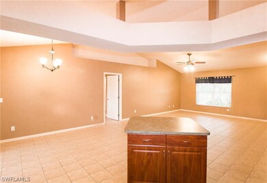 Kitchen Island - 2845 NW 4TH ST Cape Coral, FL 339