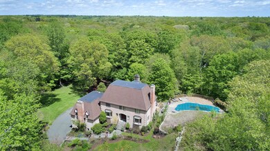 33 Ferncliff Rd, Cos Cob, CT 06807 - photo 2