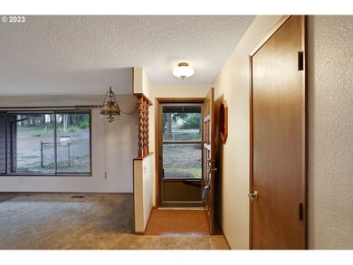 4575 Forest Ridge Rd NE, Silverton, OR 97381 - photo 4