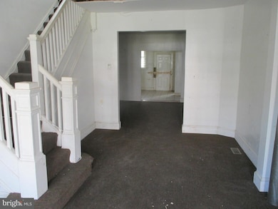 663 Dumbarton Ave, Baltimore, MD 21218 - photo 5