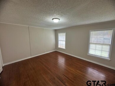 1319 1319 Graham Dr, Tyler, TX 75701 - photo 7