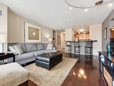 Gold Coast Galleria unit 703, Chicago, IL 60610 - photo 6