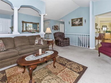 Vaulted Ceiling/Open Staircase