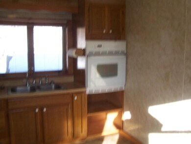 206 W Main St unit 2, Orange, MA 01364 - photo 2