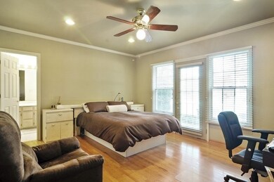 422 Town Place Cir unit 422, Buffalo Grove, IL 60089 - photo 6