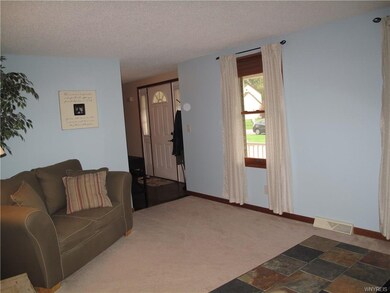 3205 Rachelle Dr, North Tonawanda, NY 14120 - photo 5