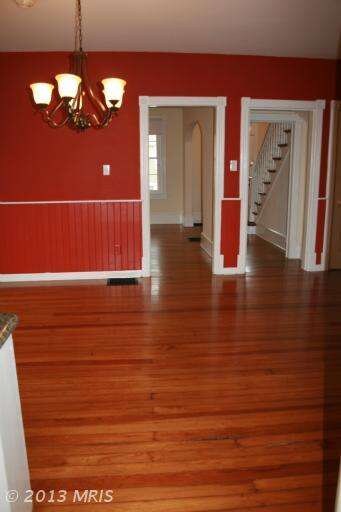 21045 Twin Springs Dr, Smithsburg, MD 21783 - photo 4