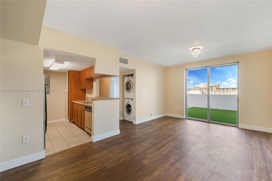 Havana Lofts Condo unit 401, Miami, FL 33128 - photo 2